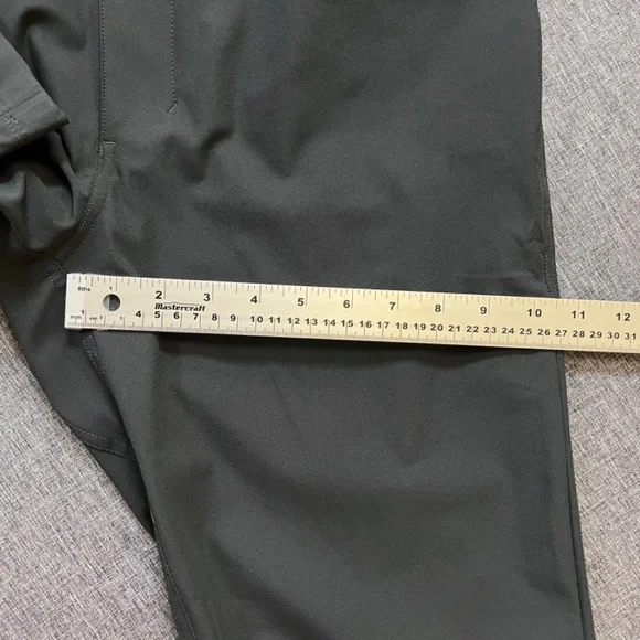 Lululemon ABC Classic Warpstreme Pants - Men's Size 32*28 - Gray Obsidian